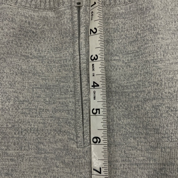 Talbots size Medium Gray LS Sweater Exc - Picture 9 of 9